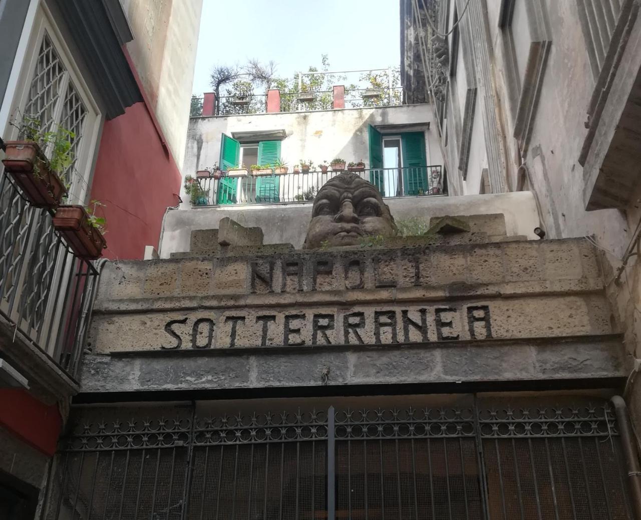 Napoesia Duomo House Apartman Nápoly Kültér fotó