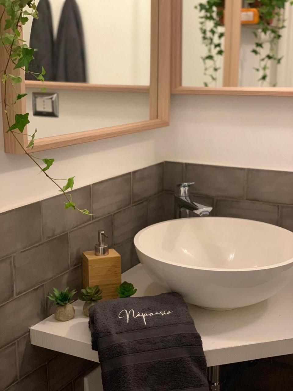 Napoesia Duomo House Apartman Nápoly Kültér fotó