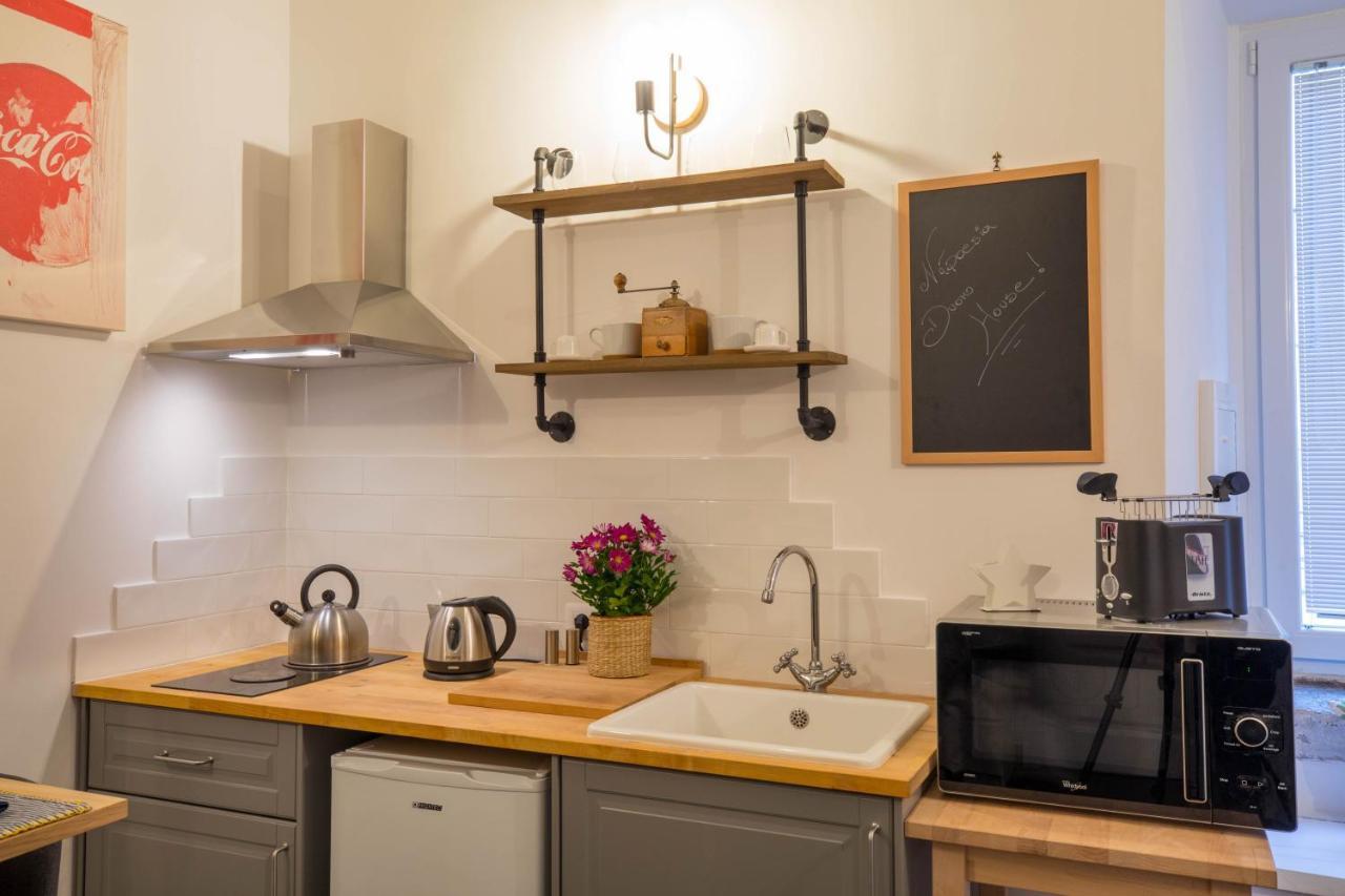 Napoesia Duomo House Apartman Nápoly Kültér fotó